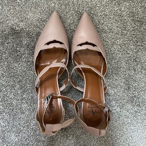 Aquatalia Heels